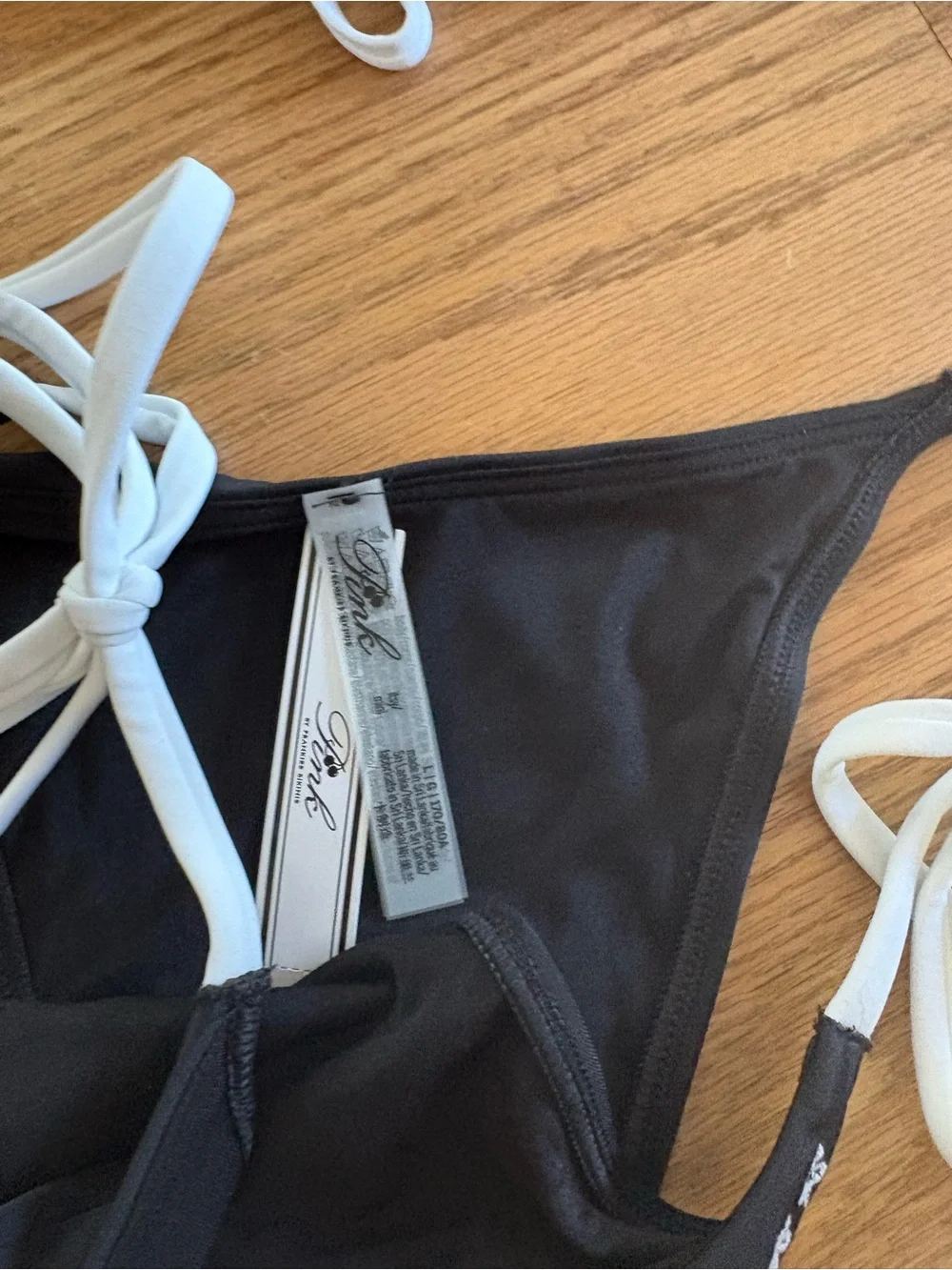 Frankie’s bikinis set